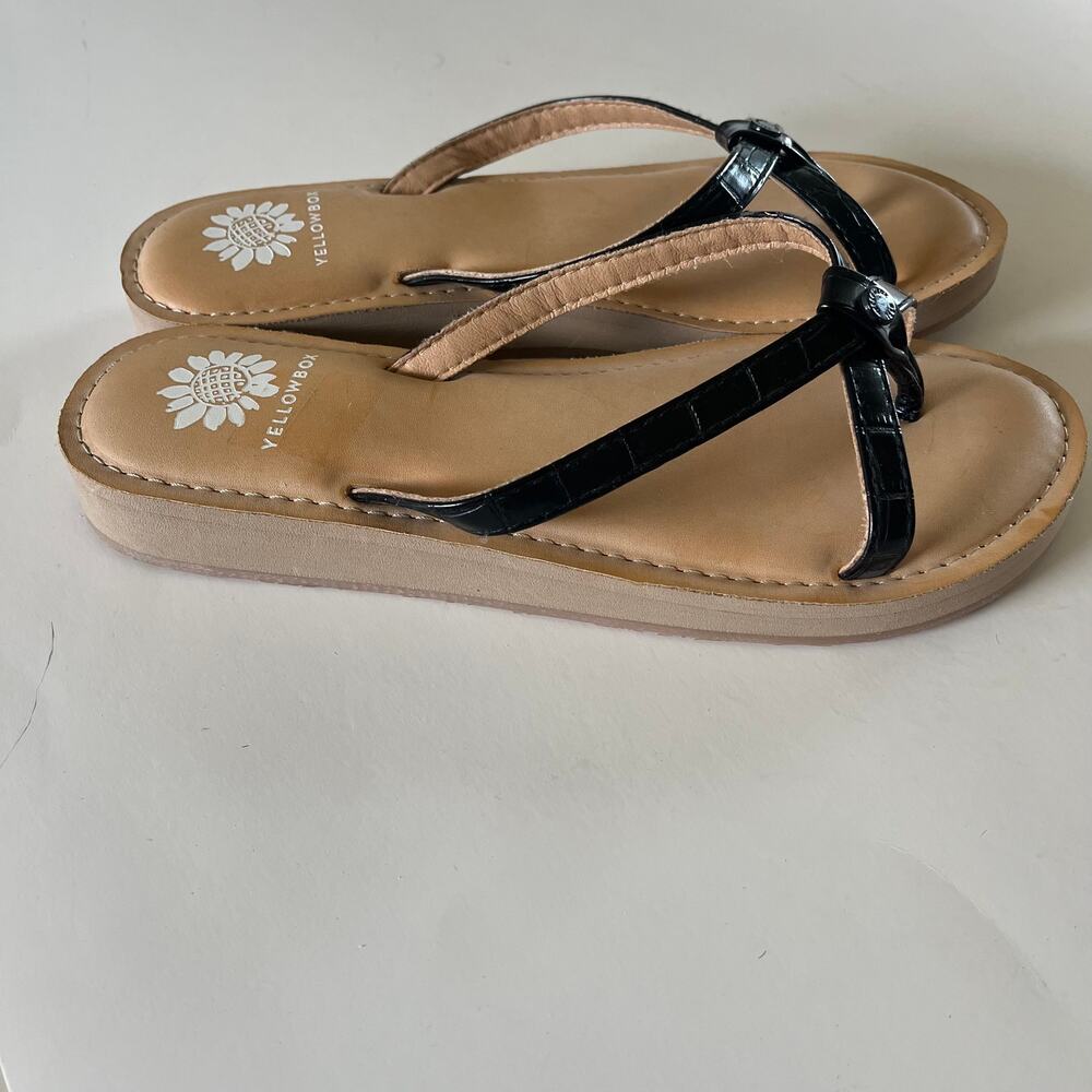 Yellow Box 'Aesy' SZ 9 Women's Criss-Cross Strappy Sandal Black Platform Thong - Picture 6 of 7